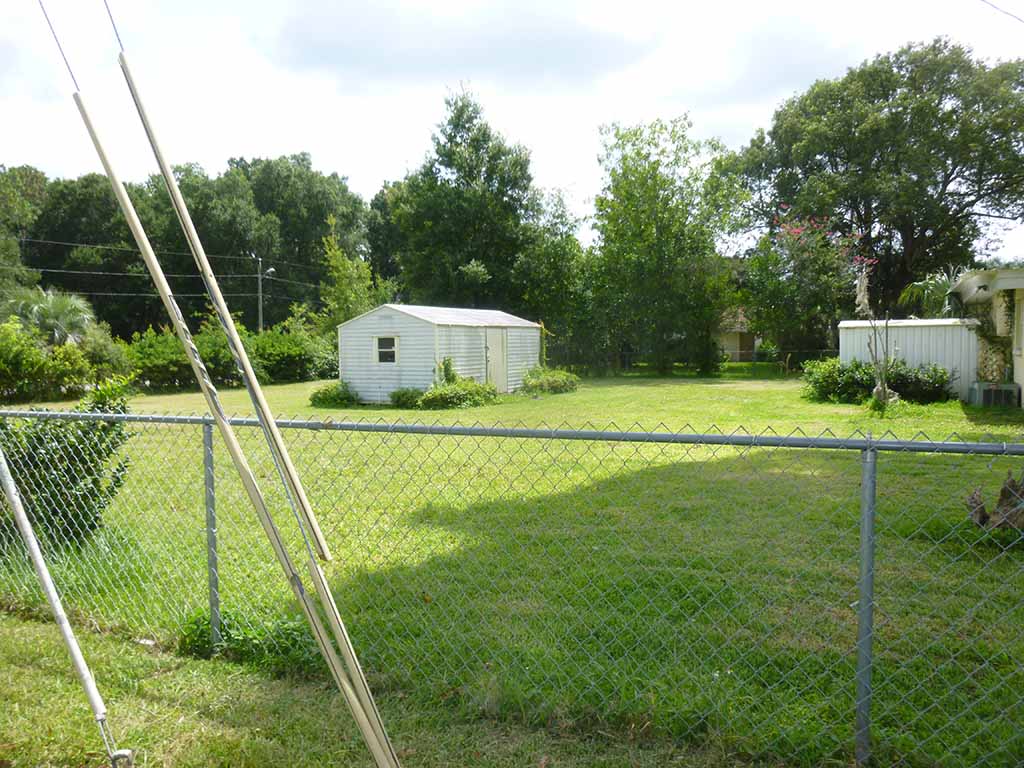 5712 20th St, Zephyrhills, FL 33542