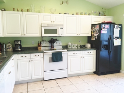 6814 Oak Crest Way, Zephyrhills, FL 33542