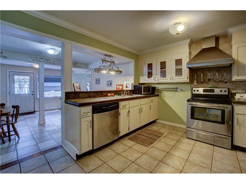 5044 9TH STREET, Zephyrhills, FL 33542