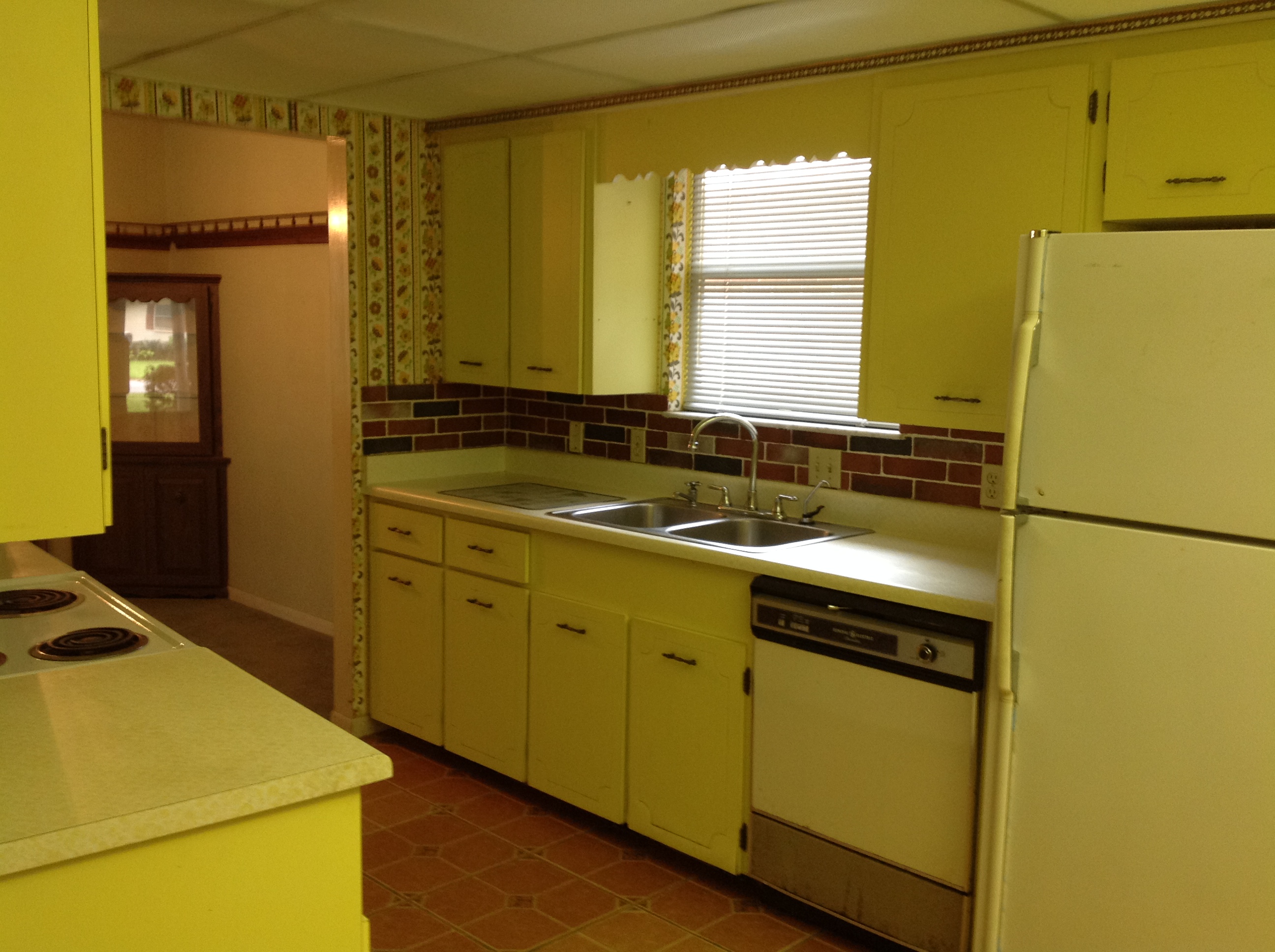 38025 9th Avenue, Zephyrhills, FL 33542