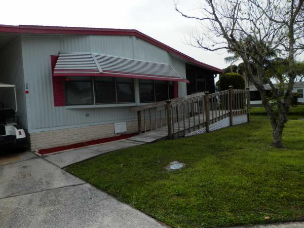 The Meadows and Arbors at Countrywood167 Lakeview DrivePlant City, FL 33565