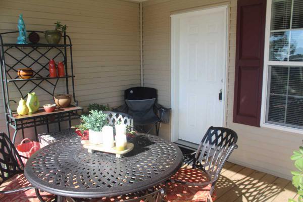 The Meadows and Arbors at Countrywood109 Country Club Dr.Plant City, FL 33565
