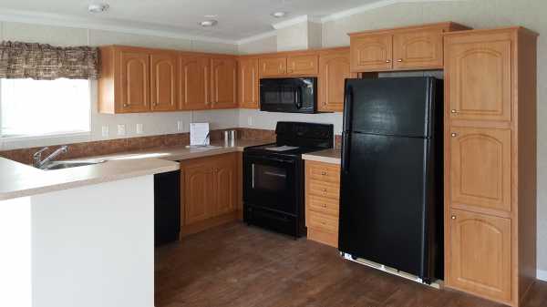 The Lakes at Countrywood605 Falconcrest EastPlant City, FL 33565