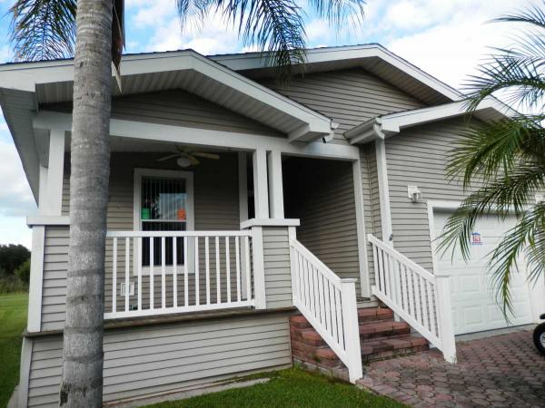 The Lakes at Countrywood333 W Falcon CrestPlant City, FL 33565
