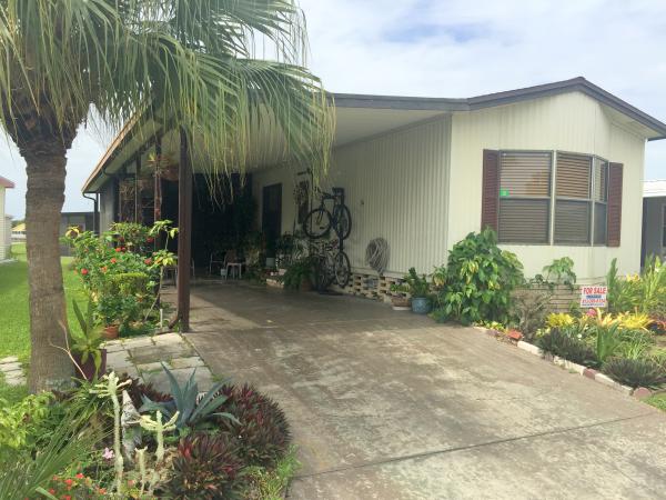 The Lakes at Countrywood544 Falcon Crest WPlant City, FL 33565