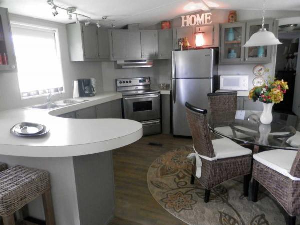 The Lakes at Countrywood2 Falcon CrestPlant City, FL 33565