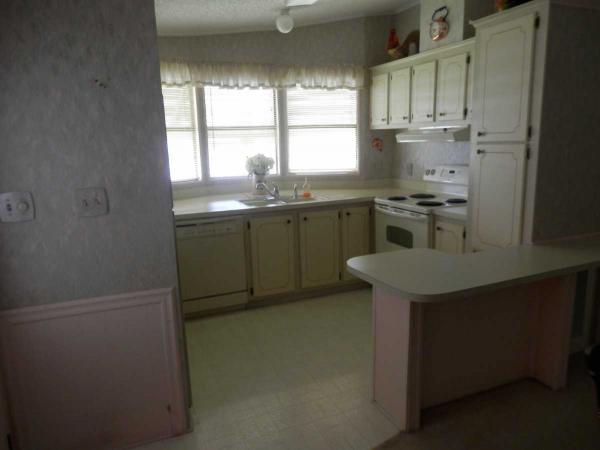 The Meadows and Arbors at Countrywood637 North Edgewater DrivePlant City, FL 33565