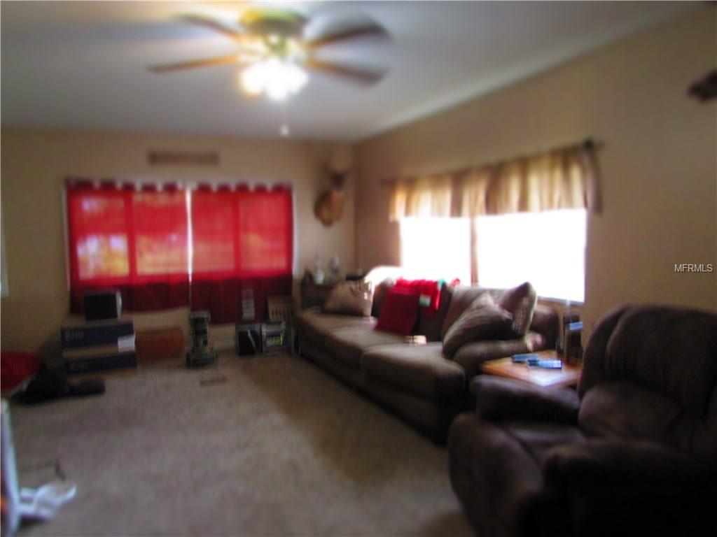 3701 C A Bugg Rd, Plant City, FL 33567