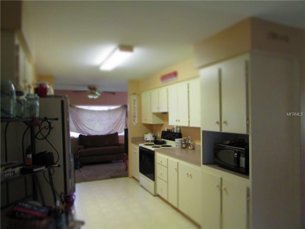 3701 C A Bugg Rd, Plant City, FL 33567