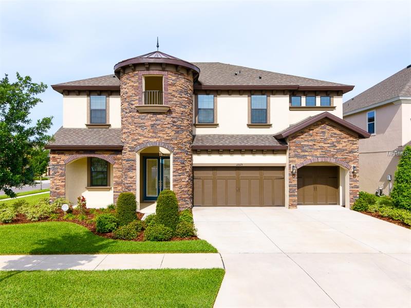 11025 CHARMWOOD DRIVE, Riverview, FL 33569