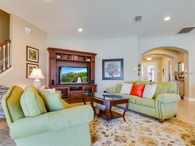 11025 CHARMWOOD DRIVE, Riverview, FL 33569