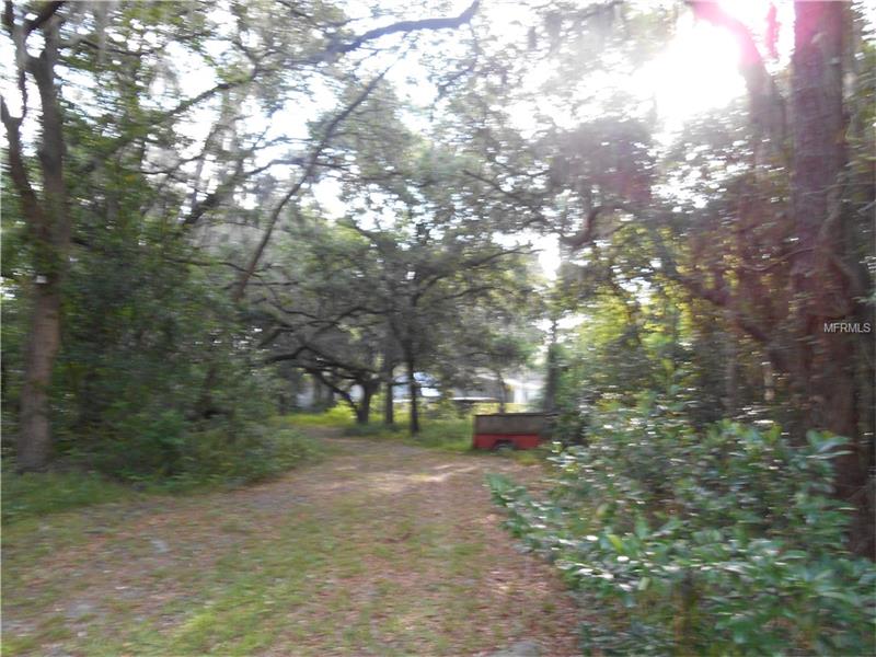 EDWARDS AVENUE, Riverview, FL 33569