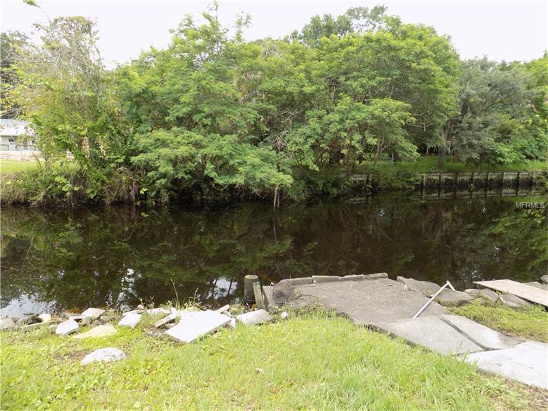 8615 PARKWAY CIRCLE, Riverview, FL 33569