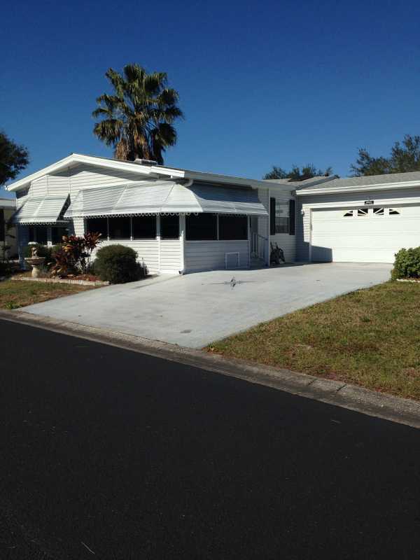 Riverside Club2121 SAWGRASS LNRuskin, FL 33570