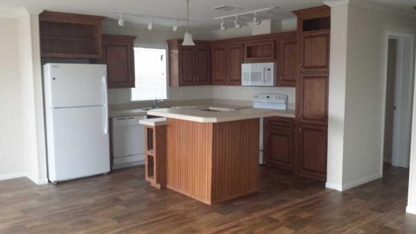 Neptune Mobile Village2525 Gulf City Rd. LOT 15Ruskin, FL 33570