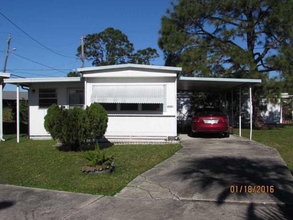 Little Manatee Isles2923 Gardenia Run LaneRuskin, FL 33570