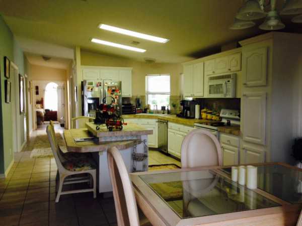 Riverside Club3522 HAYES BAYOU DRIVERuskin, FL 33570