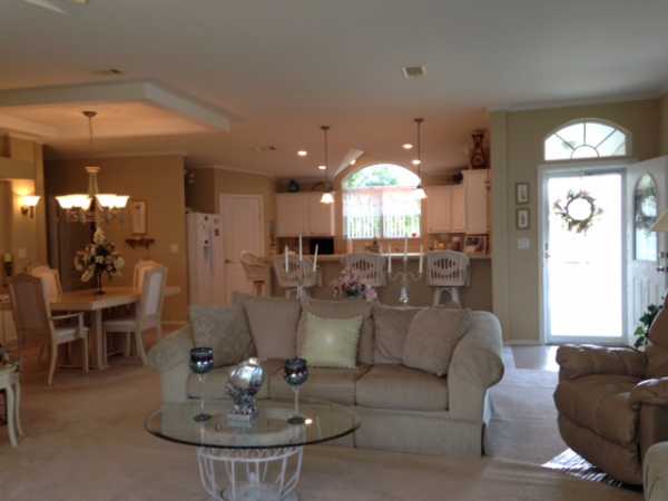 Riverside Club3602 BLUE LAGOON DR/2004 BLUFFRuskin, FL 33570