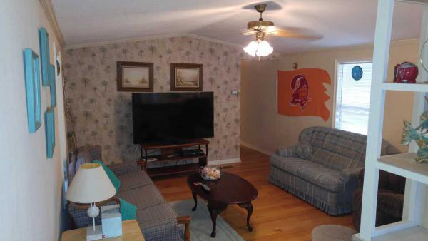 Little Manatee Isles1190 Primrose Peak Dr.Ruskin, FL 33570