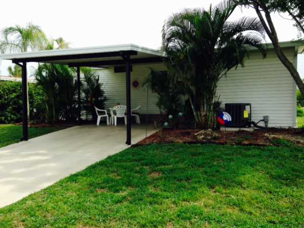 Riverside Club1941 BAYOU DRIVE NORTHRuskin, FL 33570