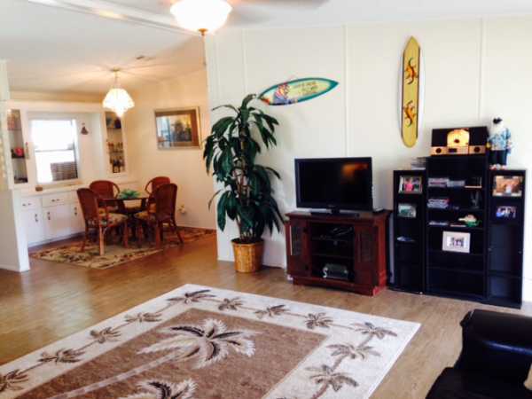 Riverside Club1941 BAYOU DRIVE NORTHRuskin, FL 33570