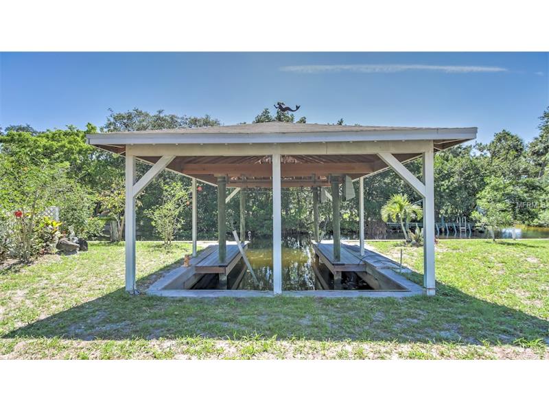1003 WILLIS ROAD, Ruskin, FL 33570