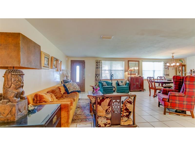 1003 WILLIS ROAD, Ruskin, FL 33570