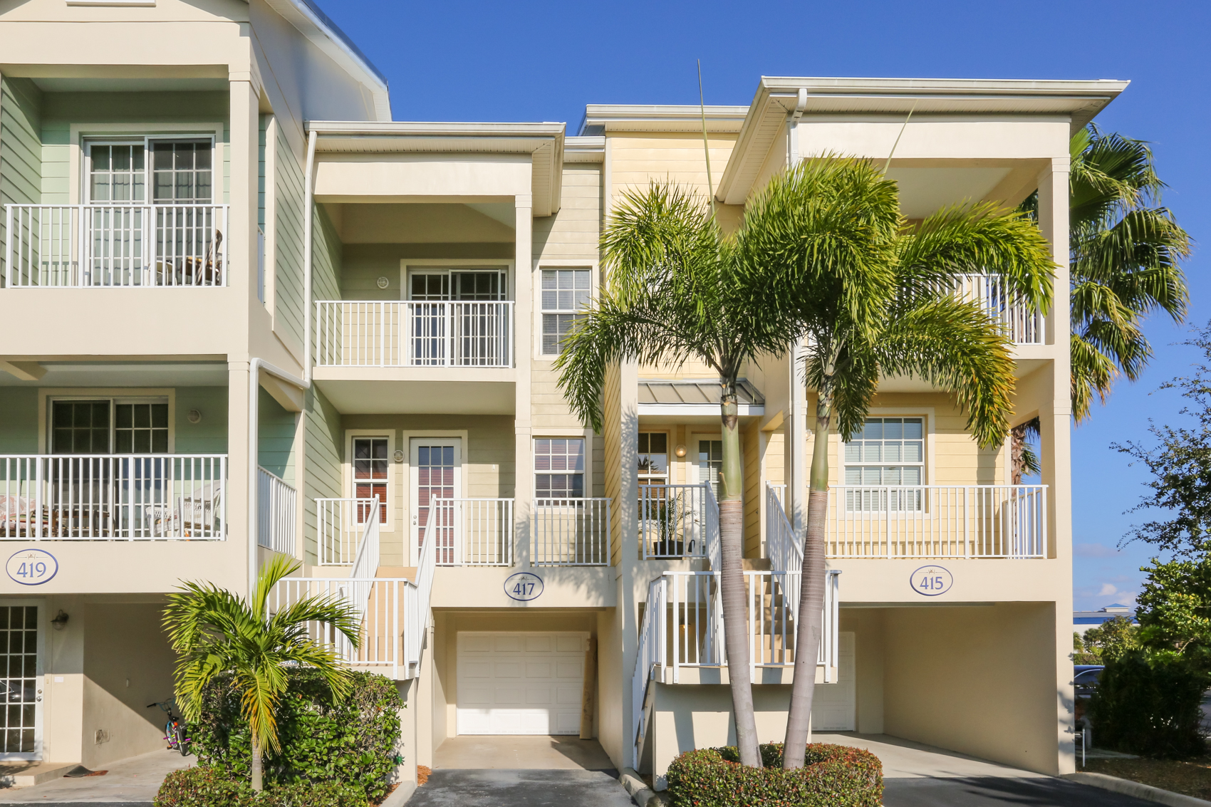 417 Bahia Beach Blvd, Ruskin, FL 33570