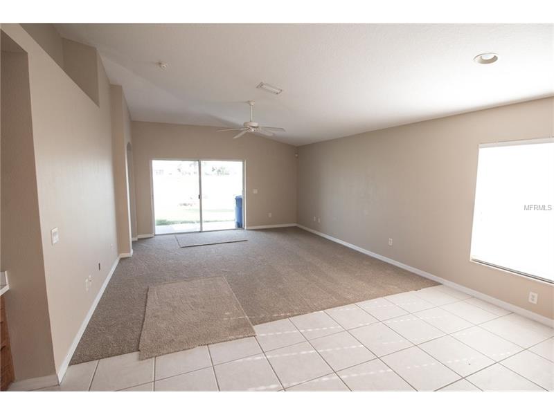 2232 ROANOKE SPRINGS DRIVE, Ruskin, FL 33570