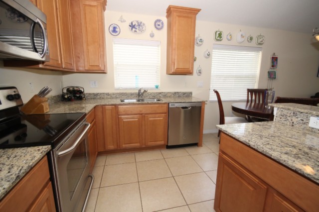 2304 LAWRENCE HALL STREET, Ruskin, FL 33570