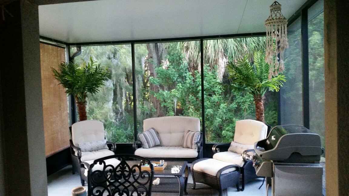 2120 Richwood Pike Dr, Ruskin, FL 33570