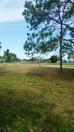 Riverside Club1934 BAYOU DRIVE NORTHRuskin, FL 33570