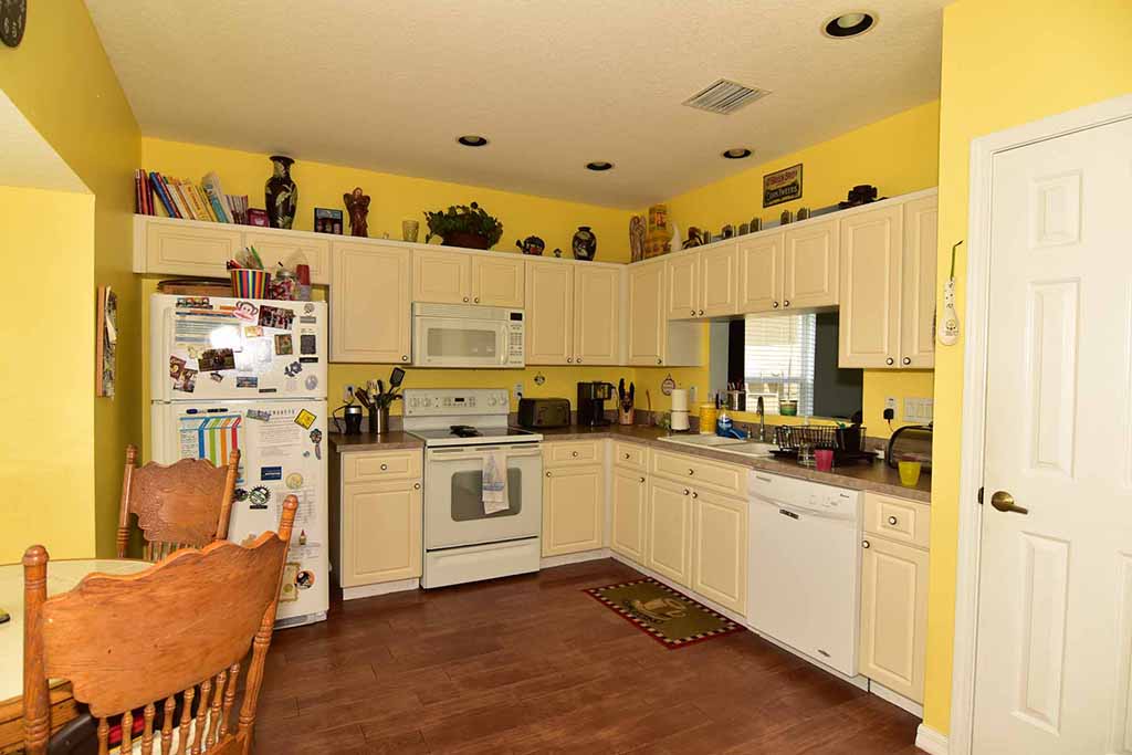6621 Cambridge Park Dr, Apollo Beach, FL 33572