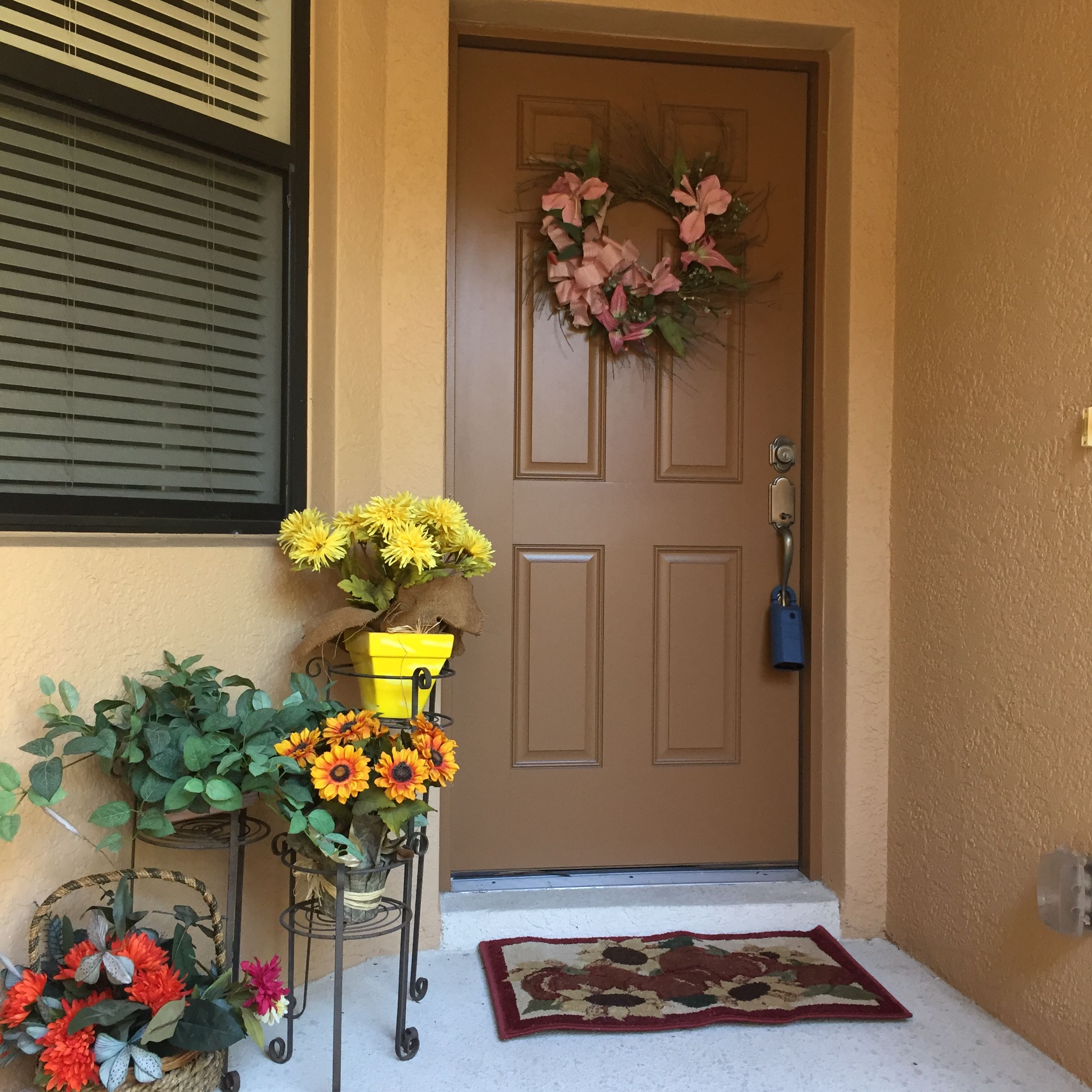 318 Seneca Falls Dr., Apollo Beach, FL 33572