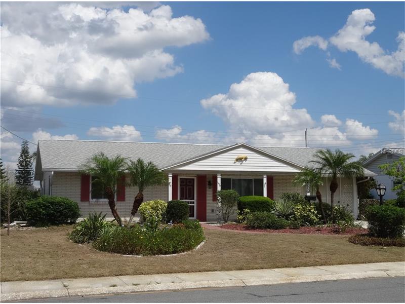 1409 FOX HILLS DRIVE, Sun City Center, FL 33573