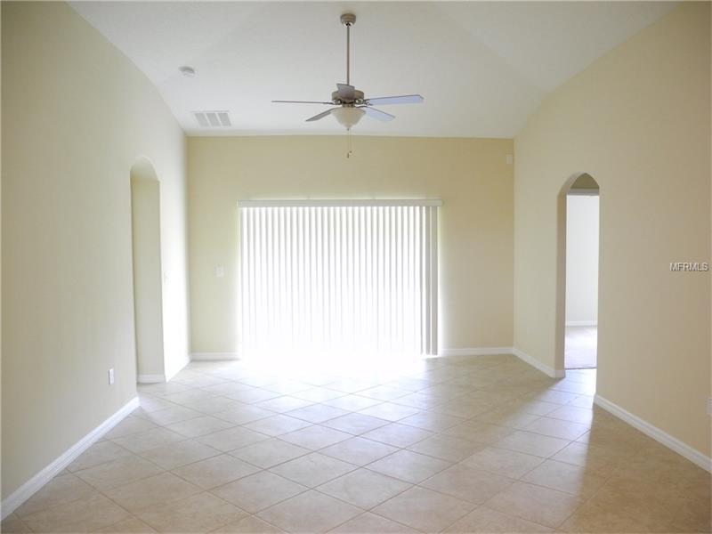 8439 HUNTERS FORT LOOP, Ruskin, FL 33573