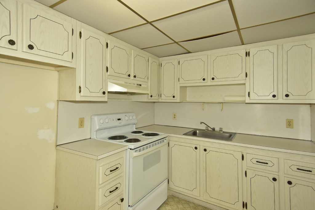 201 Kings Blvd # 23, Sun City Center, FL 33573