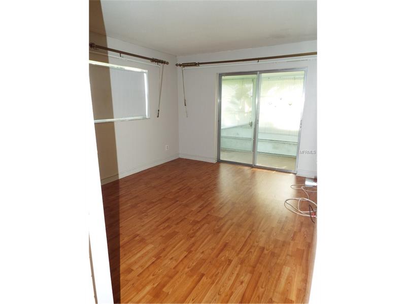 402 DORCHESTER PLACE, Sun City Center, FL 33573