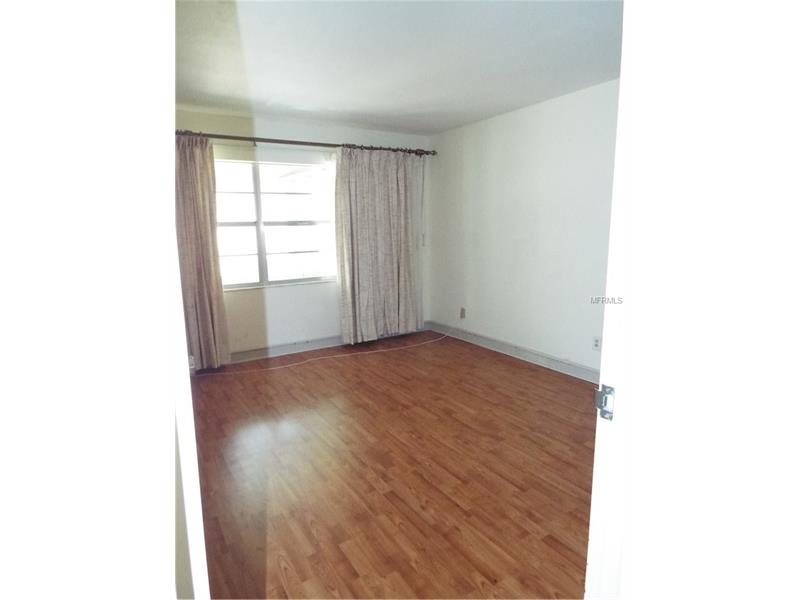 402 DORCHESTER PLACE, Sun City Center, FL 33573