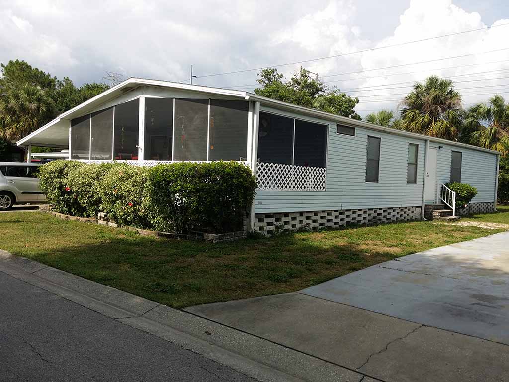 8851 Barcin Cir, Riverview, FL 33578