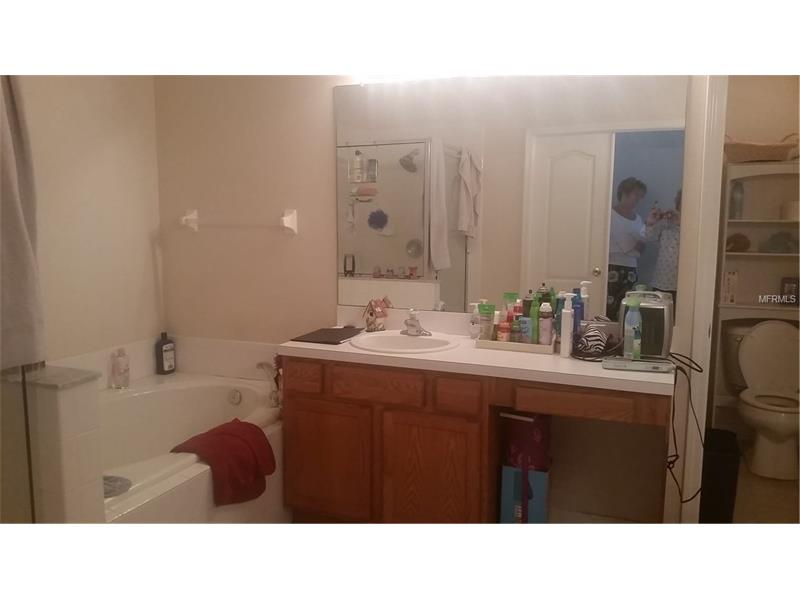 11601 MISTY ISLE LANE, Riverview, FL 33579