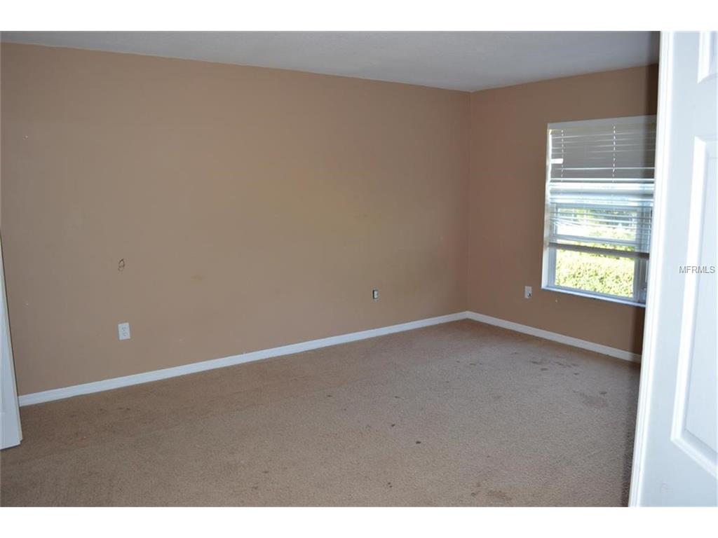 11312 Callaway Pond Dr, Riverview, FL 33579