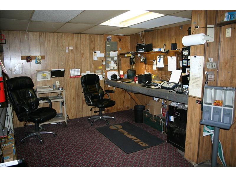 503 W DR MARTIN LUTHER KING JR BOULEVARD, Seffner, FL 33584