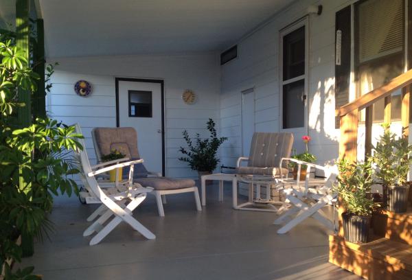 Windward Knoll Mobile Home Park102 Tanglewood LaneThonotosassa, FL 33592