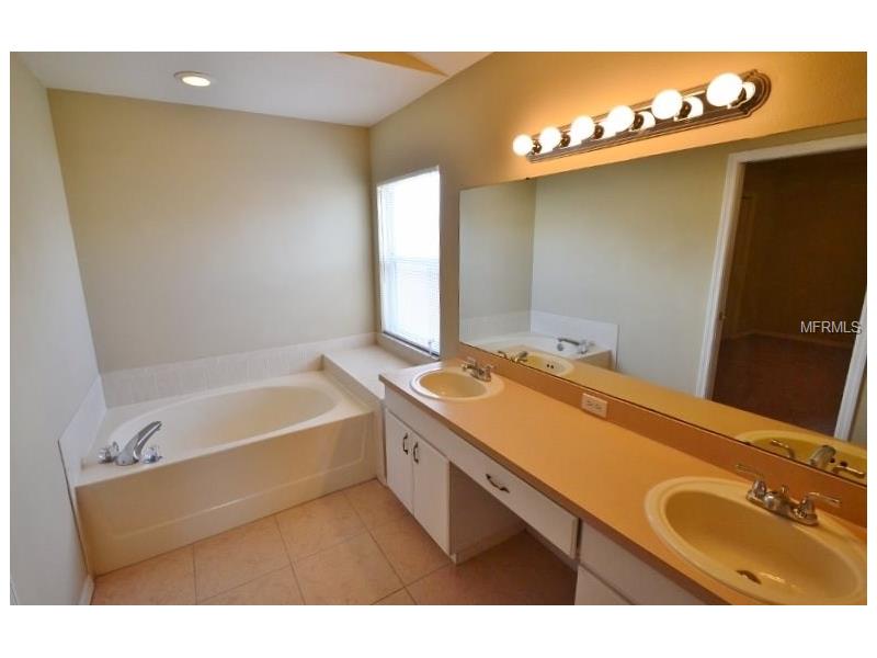 1203 JOLLEY COURT, Valrico, FL 33594