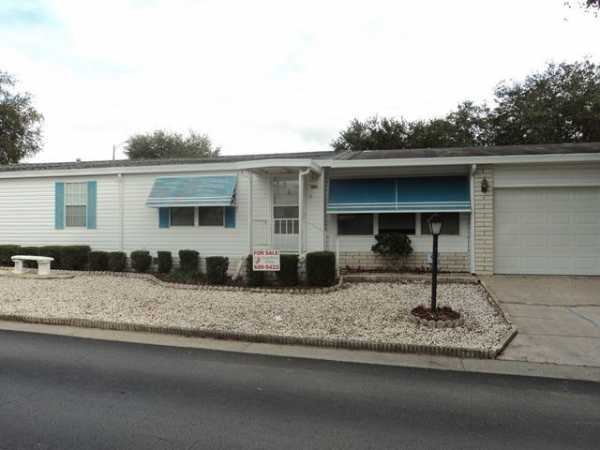 Strawberry Ridge401 STRAWBERRY RIDGE BLVDValrico, FL 33594