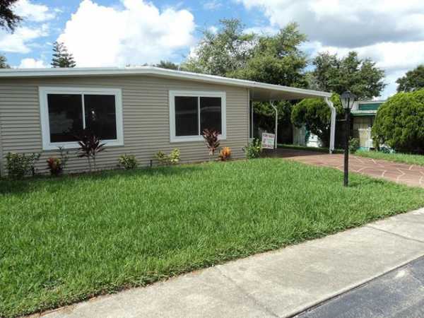 Strawberry Ridge252 TAHO CIRCLEValrico, FL 33594