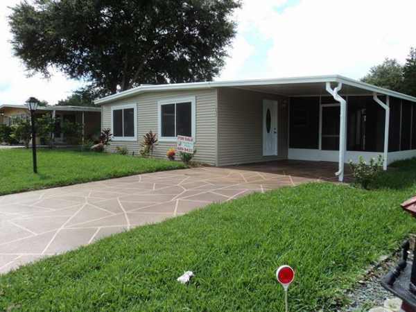Strawberry Ridge252 TAHO CIRCLEValrico, FL 33594