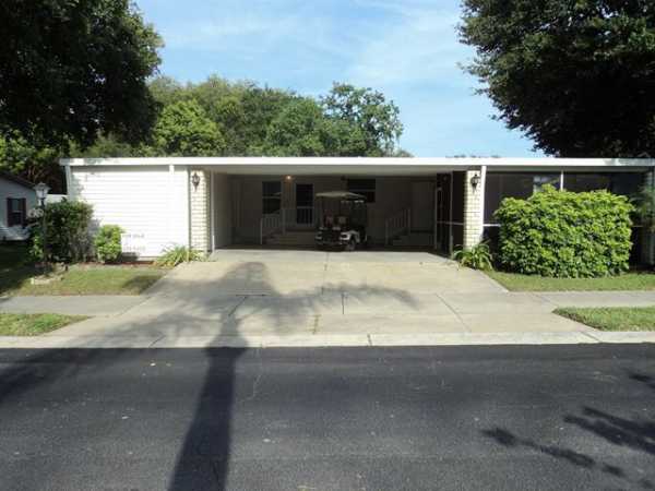 Strawberry Ridge410 STRAWBERRY RIDGE BLVDValrico, FL 33594