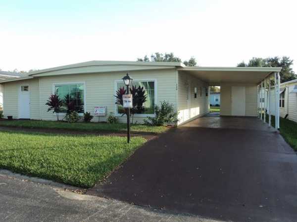 Strawberry Ridge240 TAHO CIRCLEValrico, FL 33594